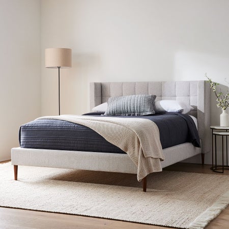 Shelter Bed - Wood Legs