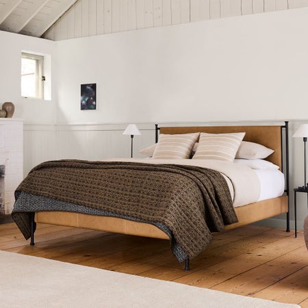 Sintra Leather Bed