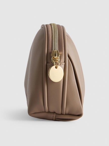 Initial Detail Make-Up Bag