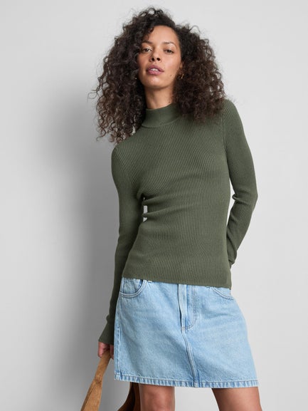 Ribbed Turtle Neck Jumper