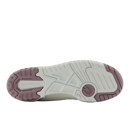 Shop New Balance BB550 for New Balance online in Dubai Abu dhabi Foot Locker UAE