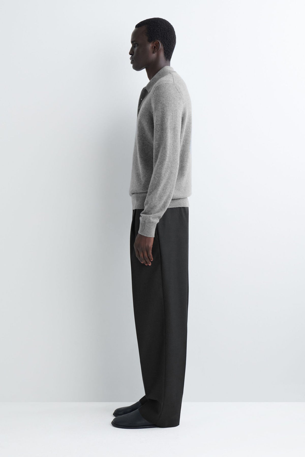 SEAMLESS PURE CASHMERE POLO SHIRT — Grey medium dusty