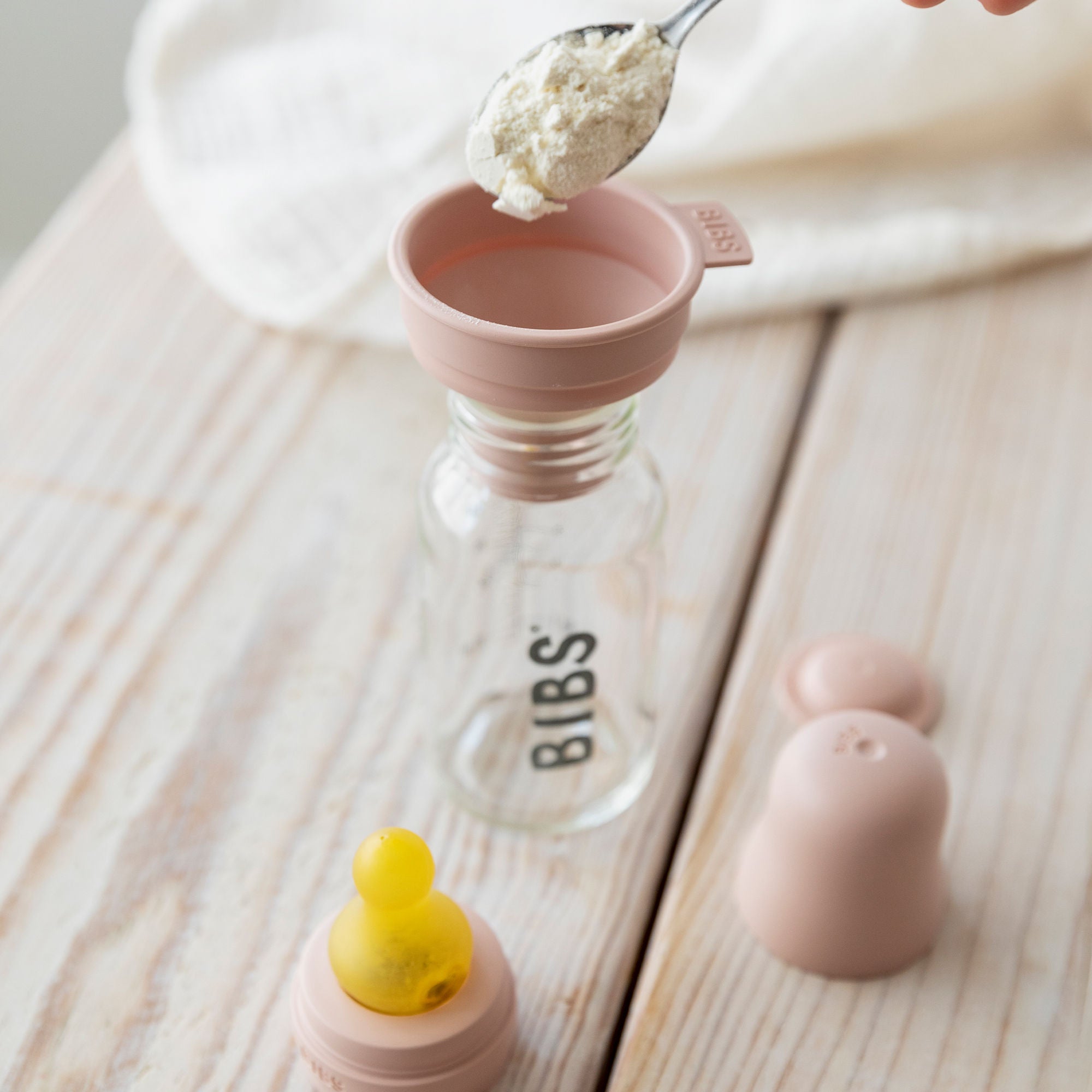 Bibs Baby Bottle Round Nipple Latex 1 Pack 150 Ml Slow Flow Blush