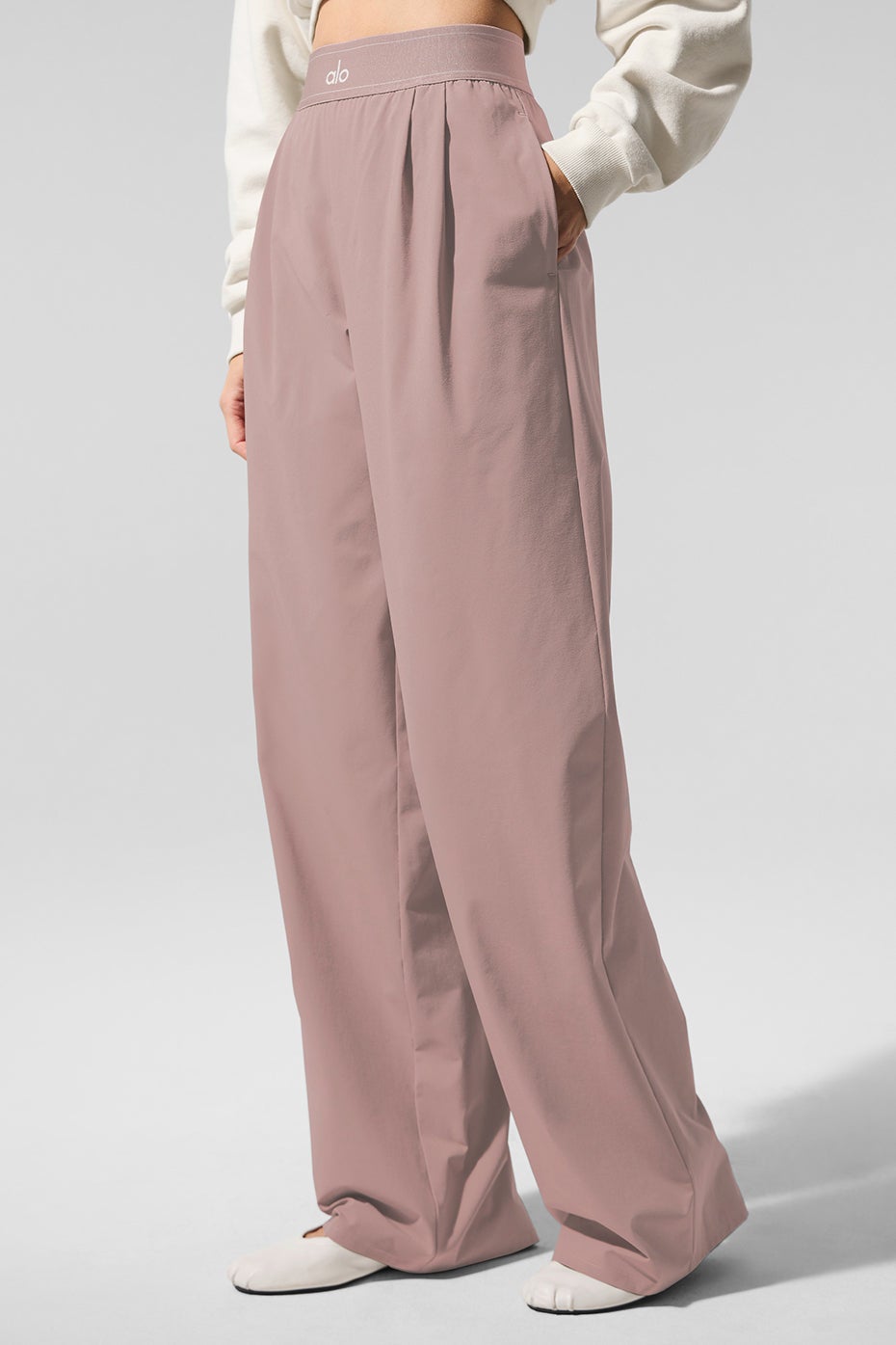 Suit Up Trouser (long) | Alo Yoga Qatar