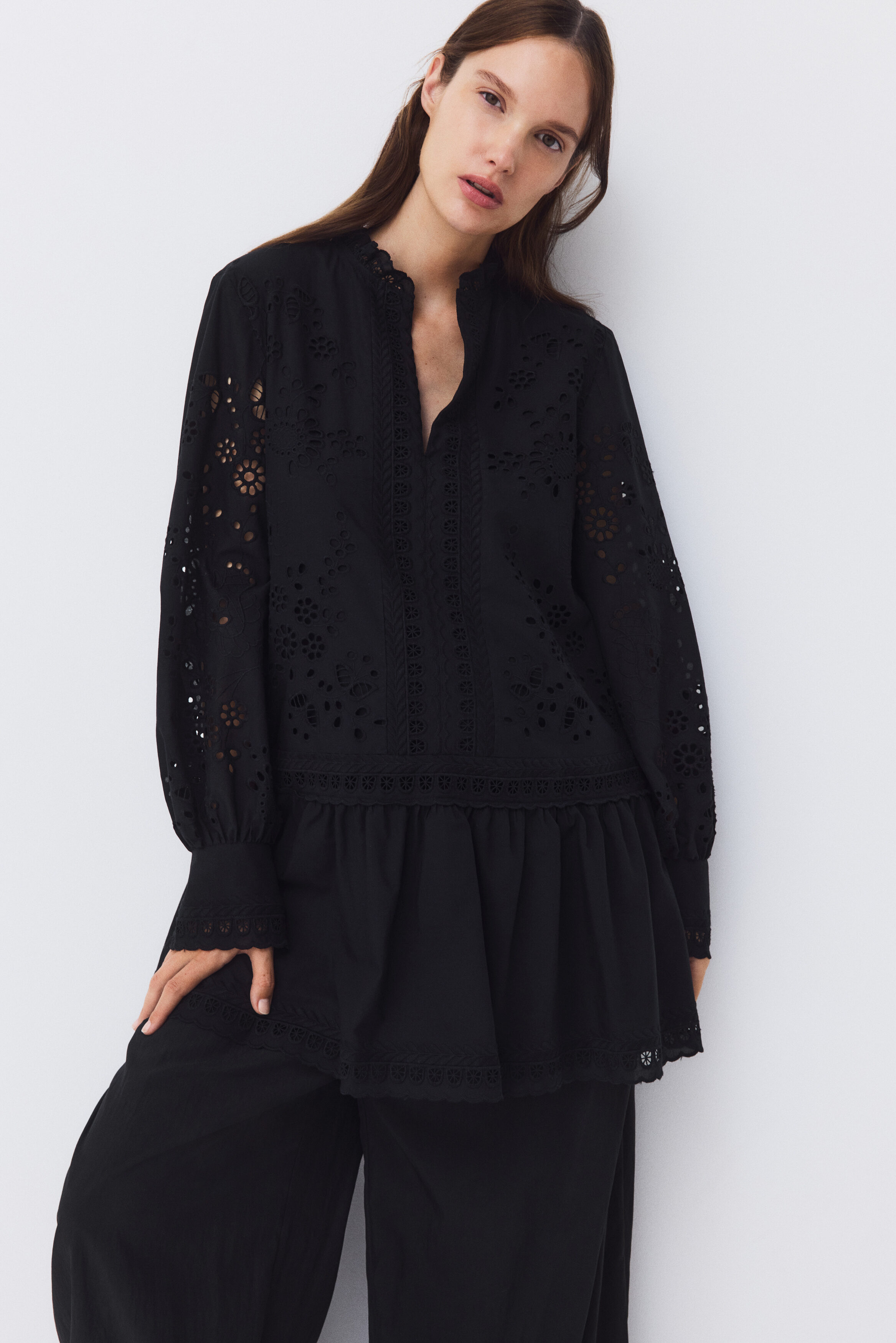 MAMA Broderie anglaise dress