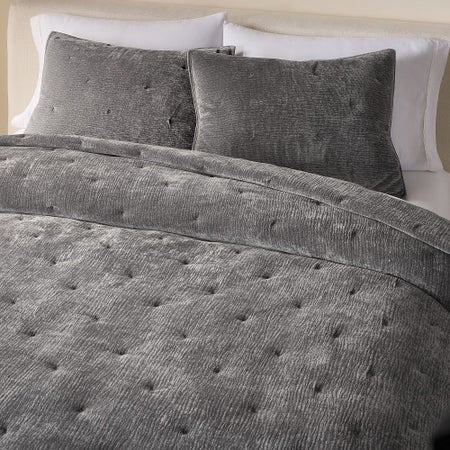 Striated Chenille Tack Stitch Quilt & Shams