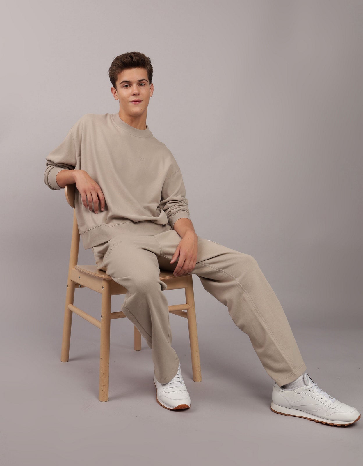AE Fleece Crew Neck Sweatshirt