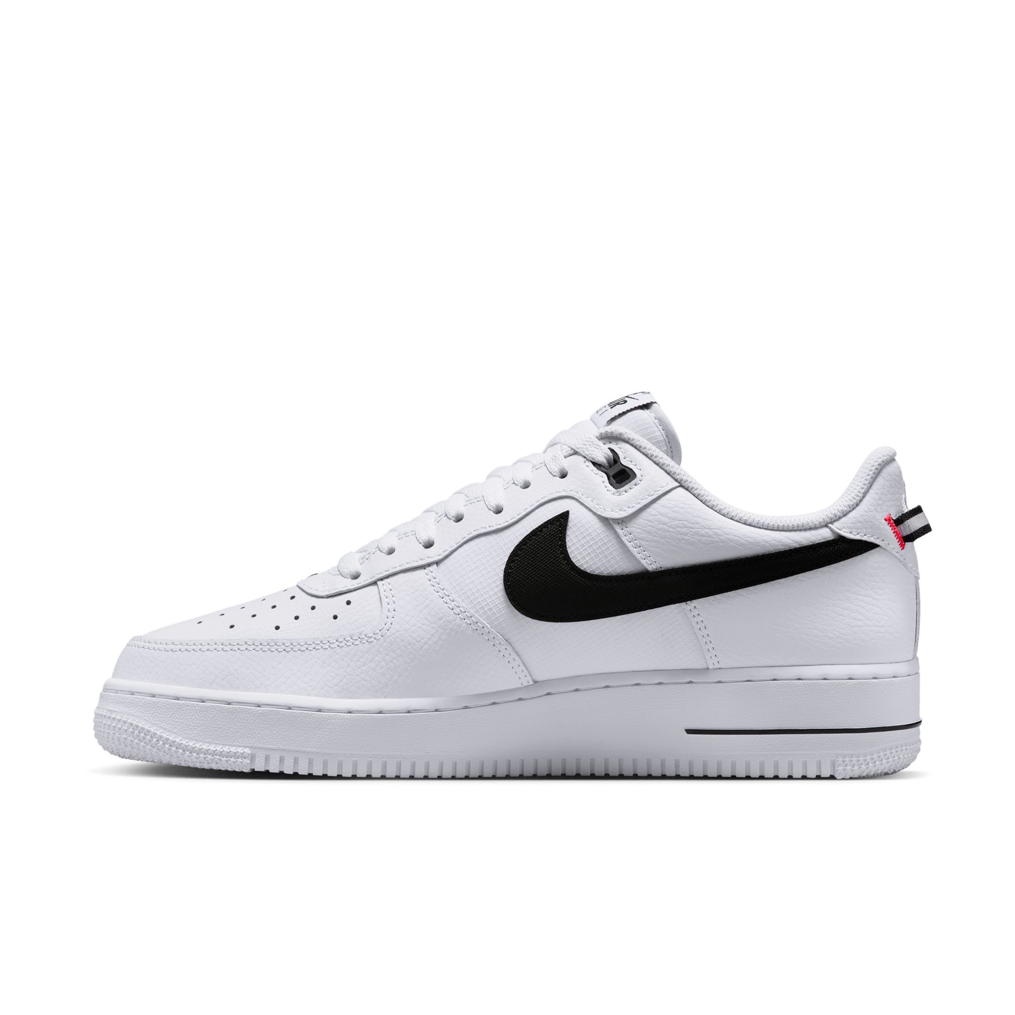 nike air force 1 lv8 mens white