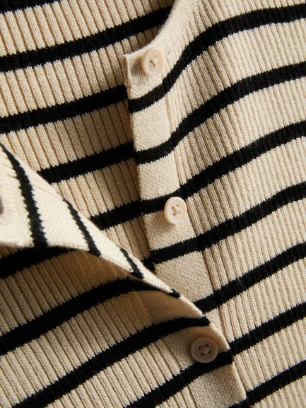 Ribbed Round Neck Cardigan
