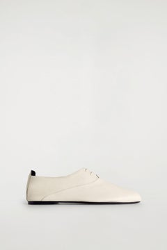 SOFT LEATHER BROGUES — BEIGE DUSTY LIGHT 7